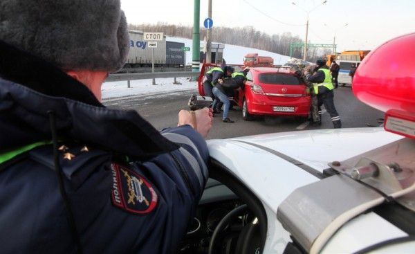 Собянин: в Москве почти в два раза реже стали угонять автомобили