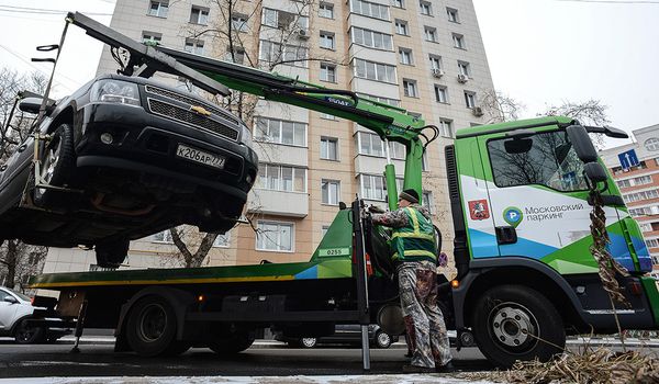 В январе 2016 года системы автоматической фиксации выявили более 30 000 нарушений правил остановки и стоянки в Москве