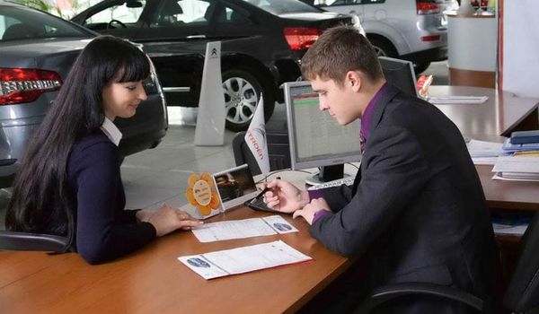 Число выданных автокредитов в России выросло в 2 раза в январе 2016 года на фоне января 2015 года