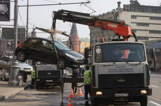 В России могут вступить в силу единые правила определения стоимости эвакуации автомобилей
