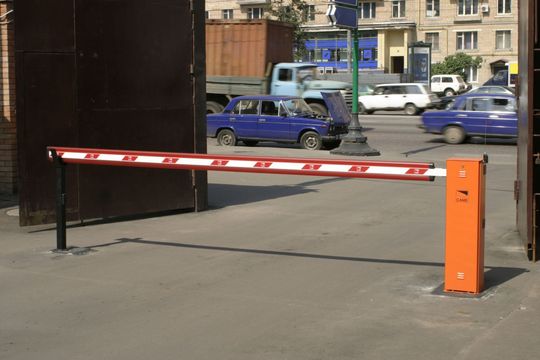 В Москве появятся парковки по абонементам