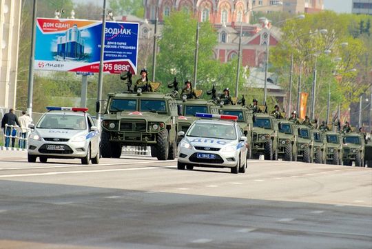 Путин подписал закон о праве военной полиции изменять организацию дорожного движения
