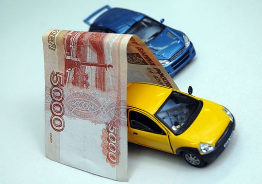 Официально опубликован закон о штрафах до 300 тысяч рублей за «довески» к ОСАГО