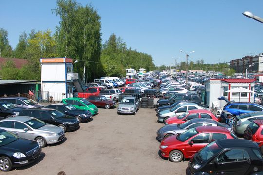 Парк автомобильной техники в России превысил 49 млн единиц