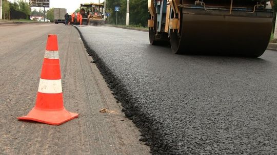 Штрафы ГИБДД могут пустить на строительство дорог