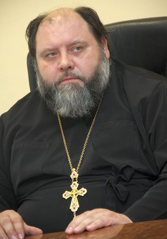 Попавшийся на пьяном вождении священник из Орловской области продолжает водить авто