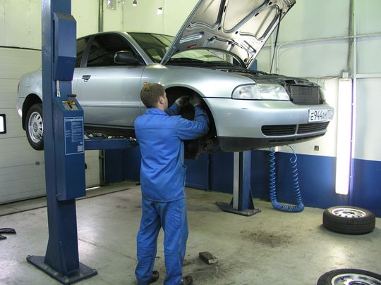 Ответственность за ремонт автомобилей по ОСАГО разделят между страховыми и СТО