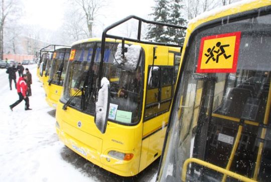 МВД Тюменской области предложило оснащать «мигалками» автобусы для перевозки детей