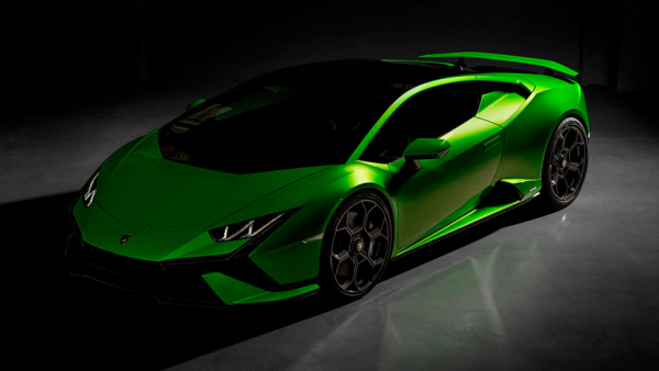 Lamborghini представила заднеприводное купе Huracan Tecnica