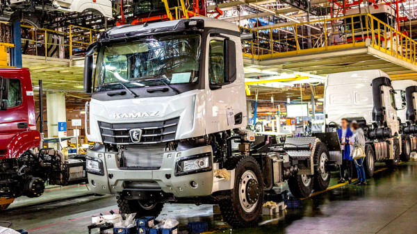 Ростех ведет переговоры с Daimler AG об участии в КамАЗе