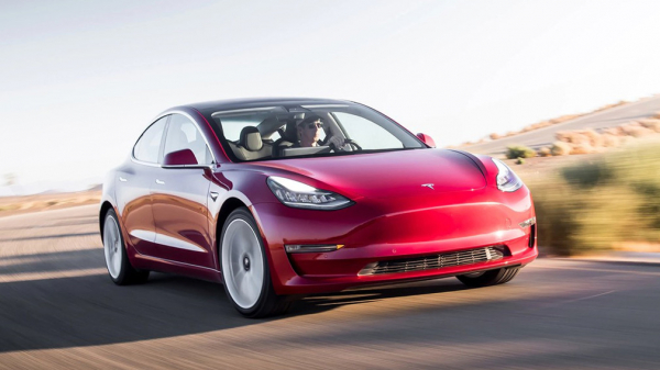 Tesla исключила зарядные кабели из списка стандартного оборудования для электромобилей