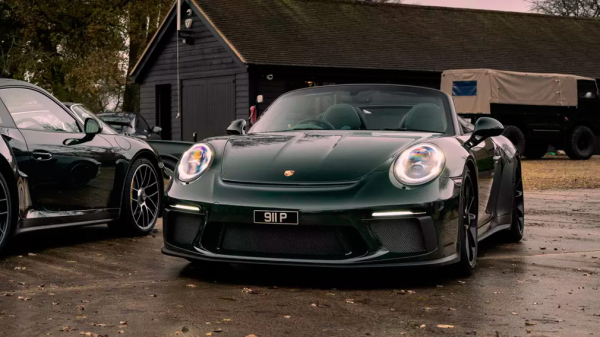 Porsche представляет зеленый 911 Speedster, вдохновленный Вольфгангом Порше
