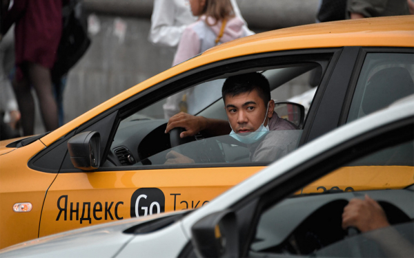 «Так не заработаешь»: что будет с такси в 2022 году