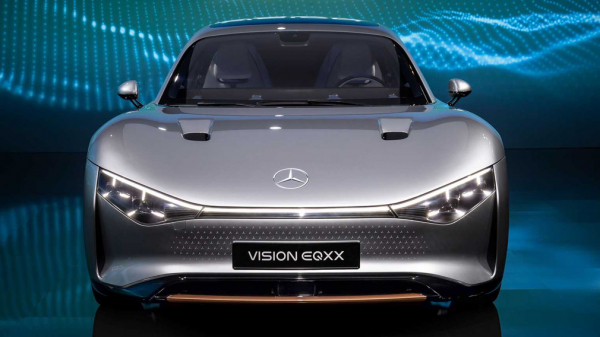 Новый электрический Mercedes-Benz Vision EQXX проехал более 1000 км на одной зарядке